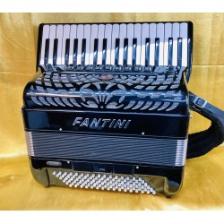 Fantini Cassotto 34 Key 96 bass 4 Voice Double Octave Straight Tuned Used