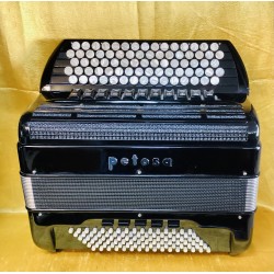 Petosa AM-4100 C Scale Musette 5 Row 77 Button 96 Bass Chromatic Accordion Used
