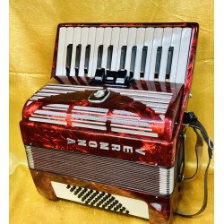 Vermona by Weltmeister 26 key 48 bass 2 voice compact accordion used