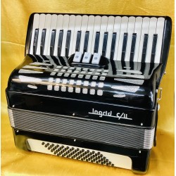 Ingrid by Excelsior Lightweight 2 Voice Swing Tuned 72 Bass Piano Accordion Used