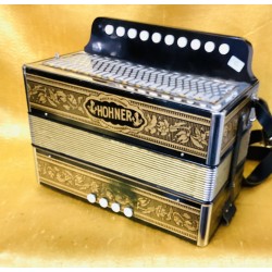 Hohner 110C 10 Button Melodion key C Used Accordion