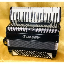 Zero Sette Compact 41/120 Bass 3 Voice Piano Accordion Used