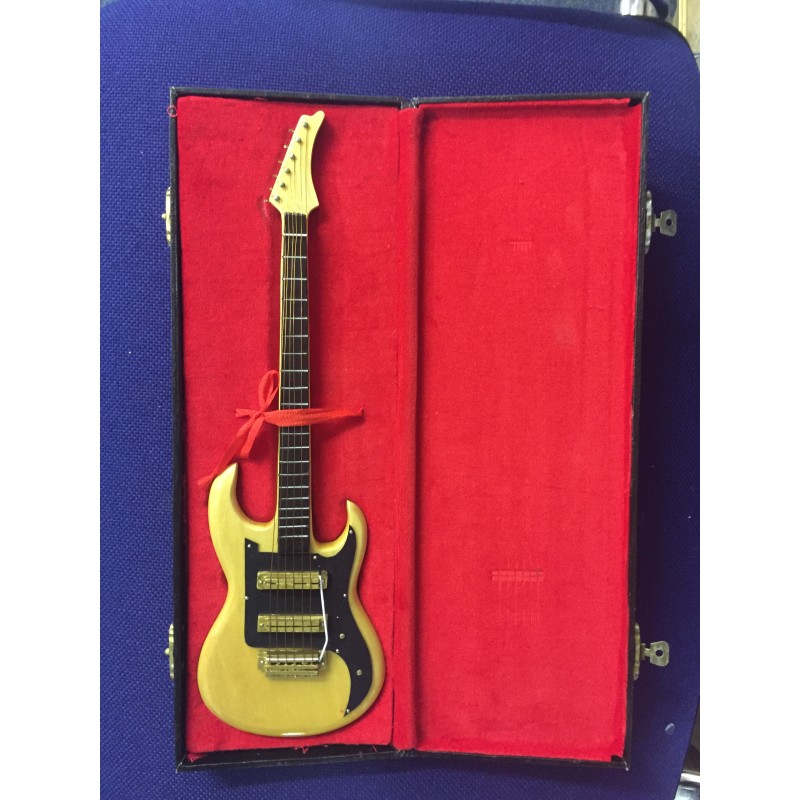 Model Guitar Gift - Stratocaster Copy Natural