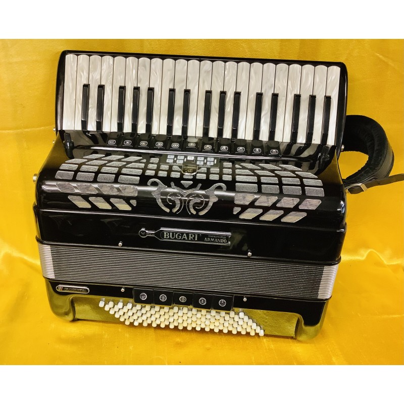 Bugari Championfisa 37 Key 96 Bass Midi 4 Voice Compact Piano Accordion Used