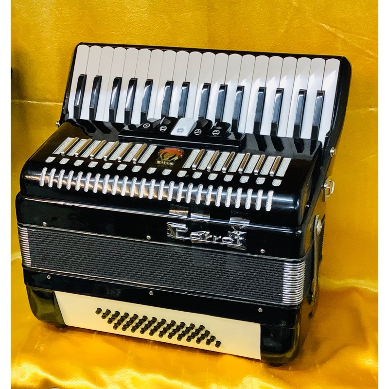 Parrot 34 key 72 bass 3 voice Piano Accordion Used