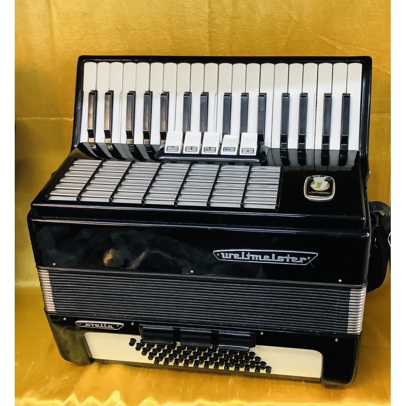 Weltmeister Stella 3 Voice 34 Key 60 Bass Piano Accordion Used