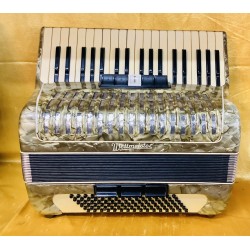 Weltmeister 3 Voice 37 key 96 bass Piano Accordion Used